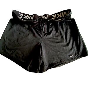 Nike Short* Size Med* Black* Drawstring* 5” inseam